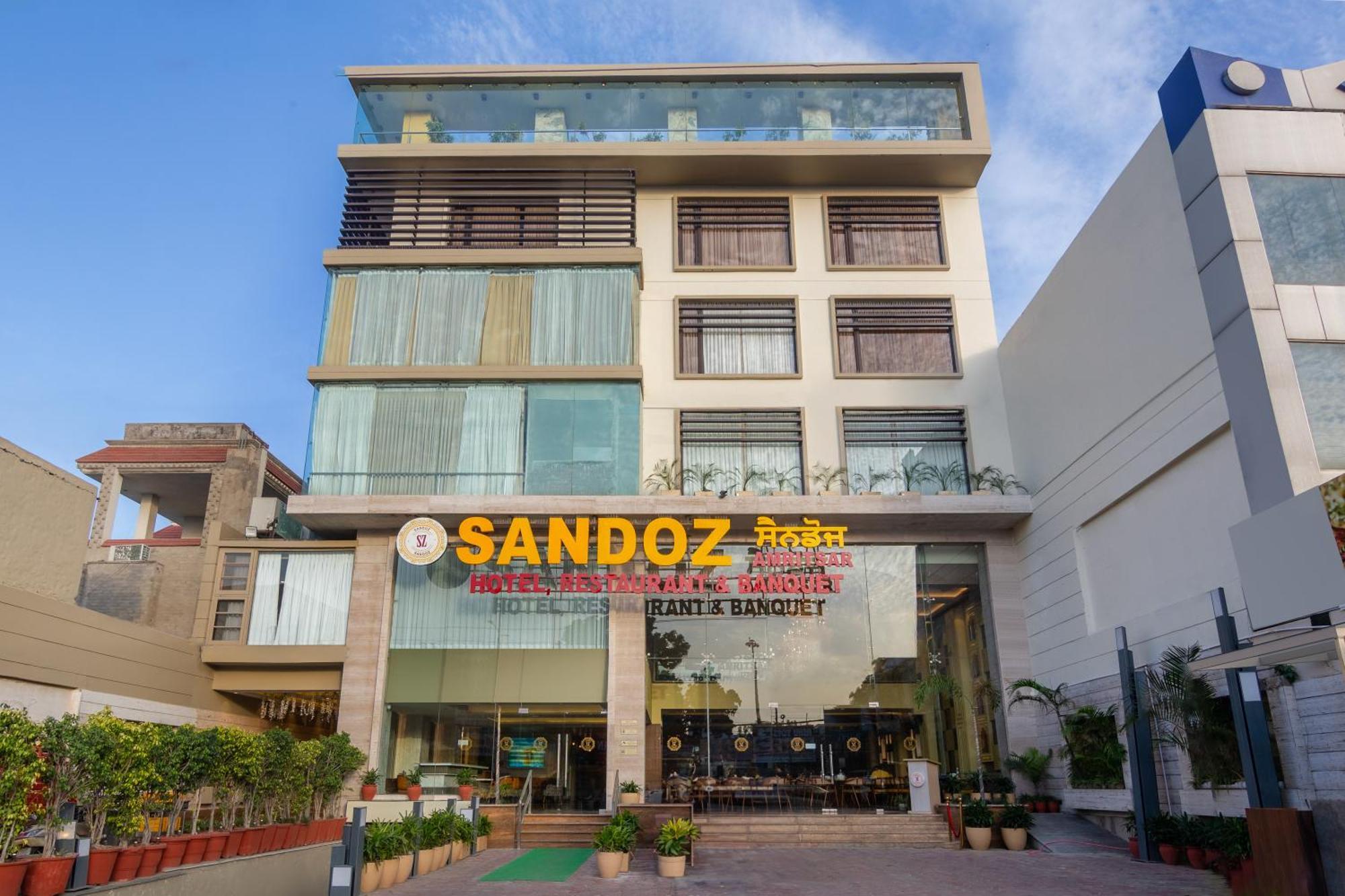 Sandoz Amritsar Near Golden Temple Buitenkant foto